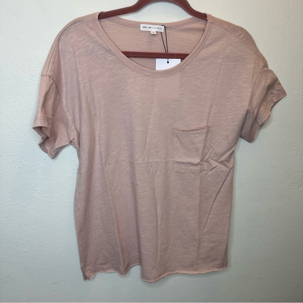 NWT GREY LAB Womens Rose Short Sleeve Crew Neck T-Shirt Size Medium